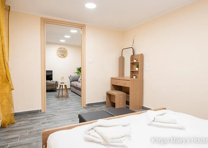 Casa di campagna κτήμα Mairy΄s House Flogita