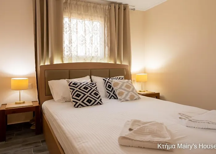 Casa di campagna κτήμα Mairy΄s House Flogita