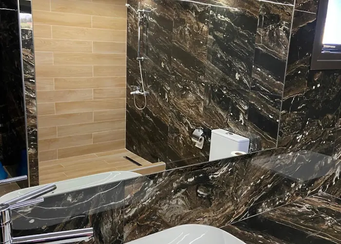 κτήμα Mairy΄s House Flojitá